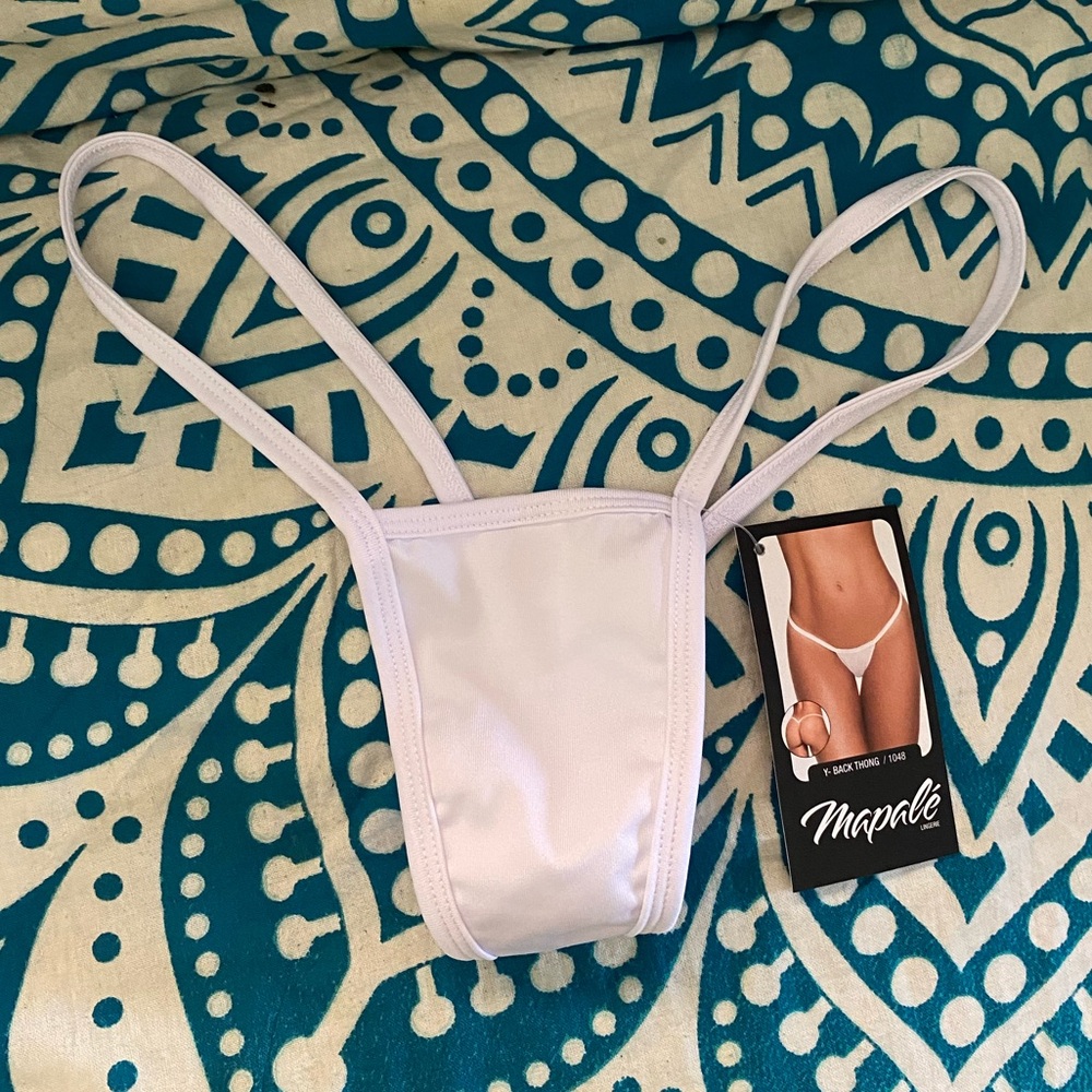 Y back thong white